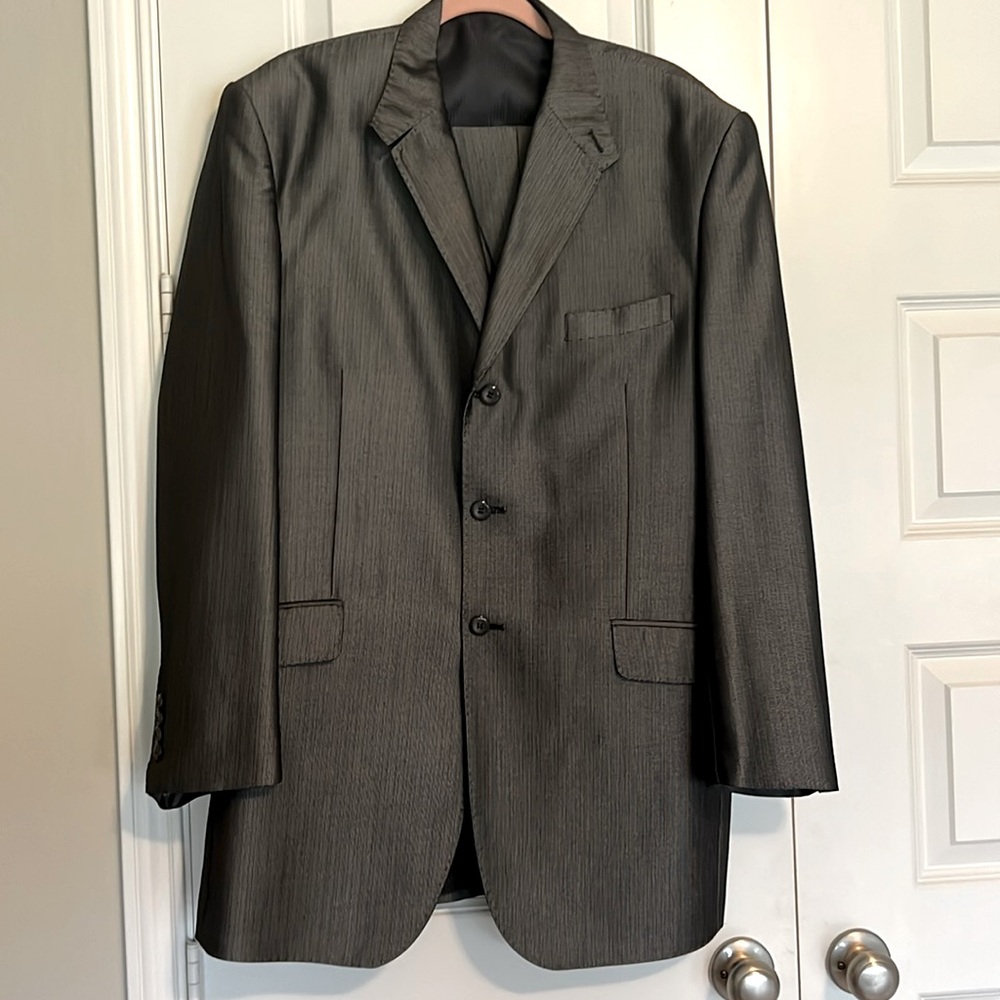 Ferera charcoal and black 3 Piece Suit Mens Size 42R Gentleman see measurements!